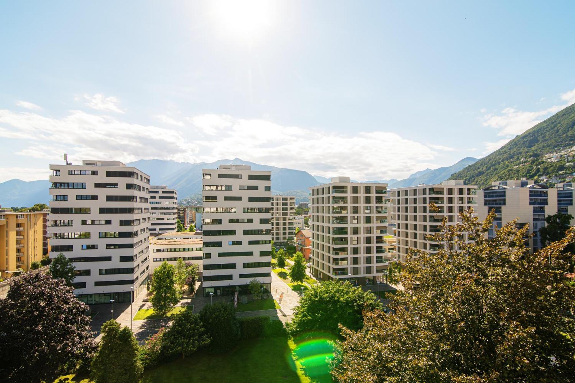 Loft Torre Locarno By Quokka 360 - Large Studio On The City View Tower Dış mekan fotoğraf